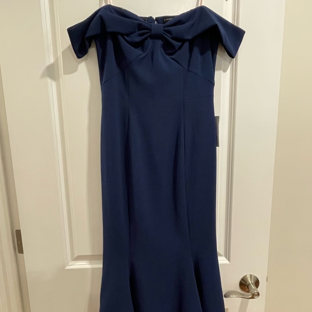 Gal Meets Glam Navy Off-the-Shoulder Tyler Dress